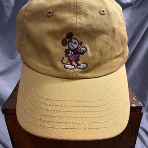 Vtg Mickey Mouse Embroidered Mickey and Friends Genuine Mousewear Dad Cap OSFM
